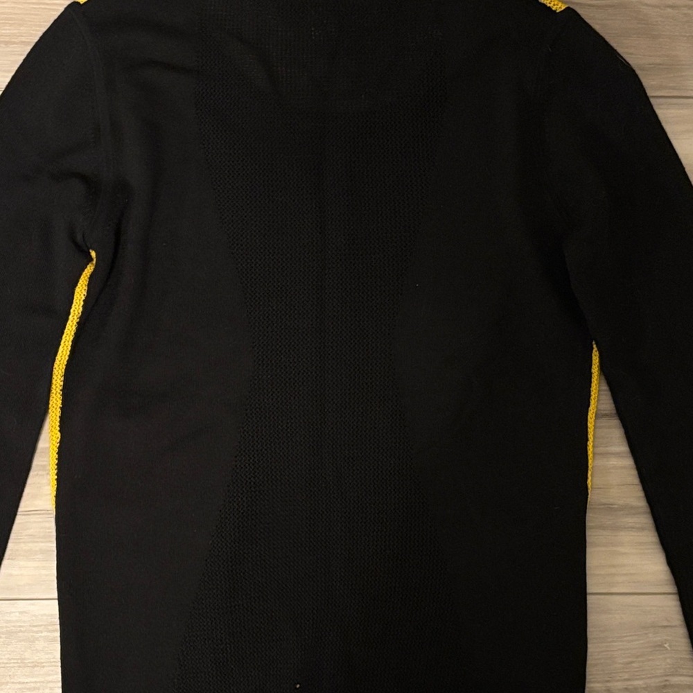 Diane Von Furstenberg Black 100% Wool Sweater with Grey Yellow Accents - Picture 6 of 6